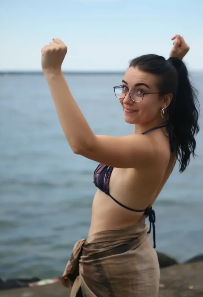Полина